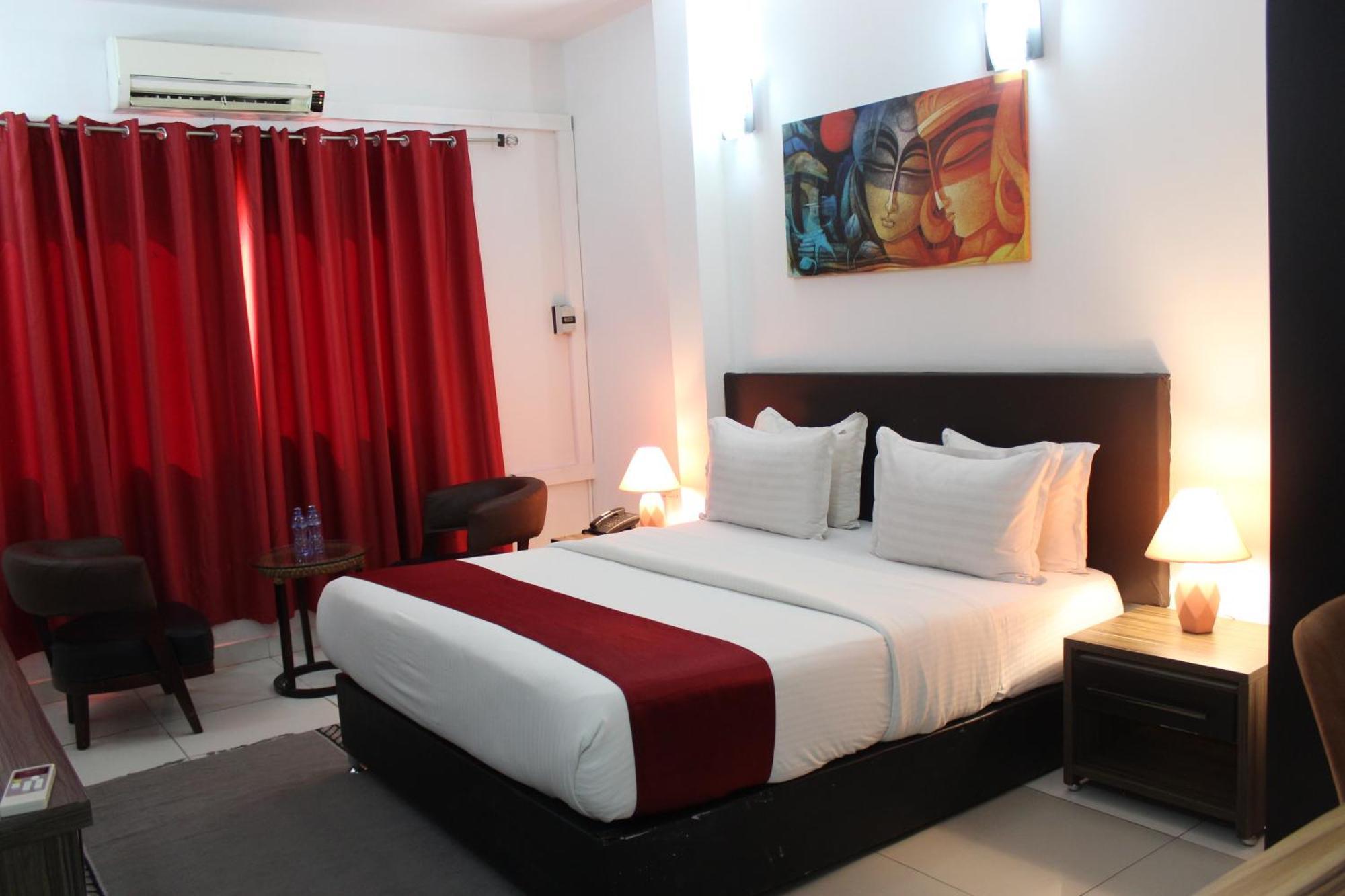 Hotel Belle Vie Kinshasa Buitenkant foto
